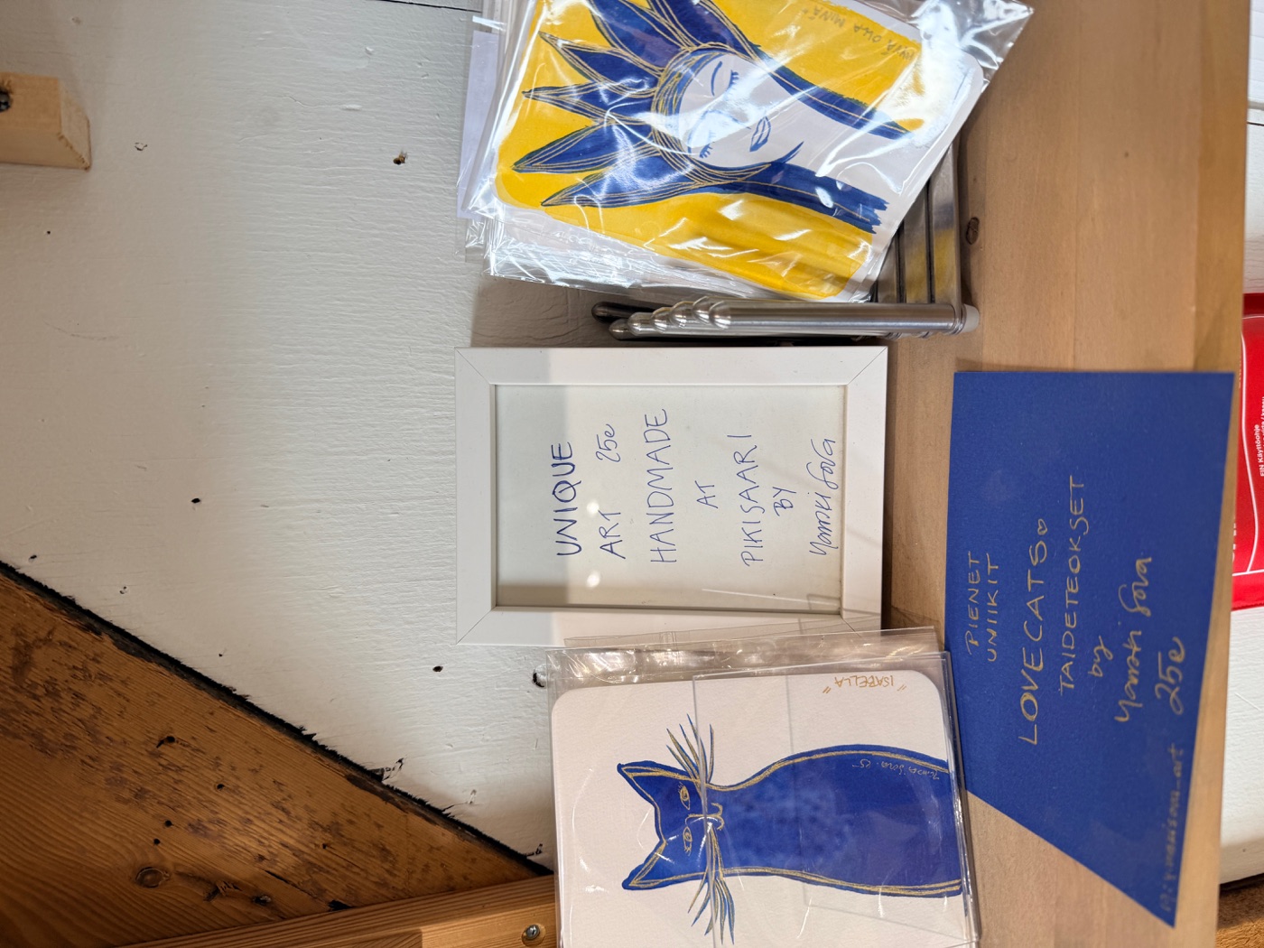 Yanski Sovan taidetuotteita Paja 1605:ssä